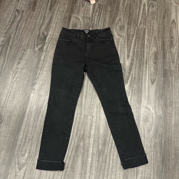 Joseph Ribkoff Denim - Joseph Ribkoff Black Jeans – Size 10 – Crystal Embellished Back Pocket